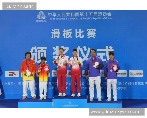 杭州滑板队与武汉滑板队耐力对决赛后分析与总结 杭州滑板队与武汉滑板队耐力对决赛后分析与总结