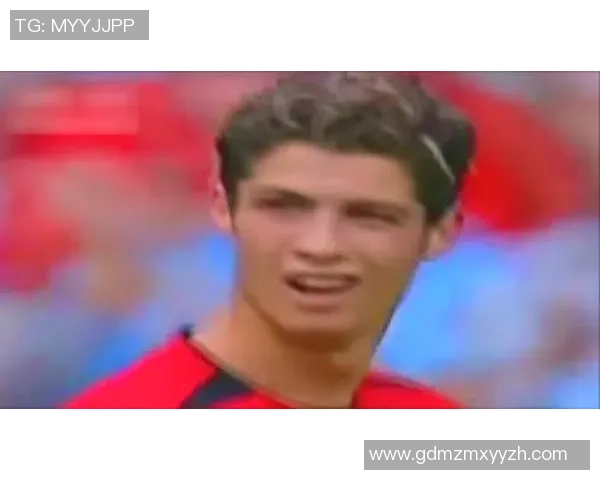 杨磊专访:从青涩少年到足球巨星的成长之路回顾 杨磊专访:从青涩少年到足球巨星的成长之路回顾