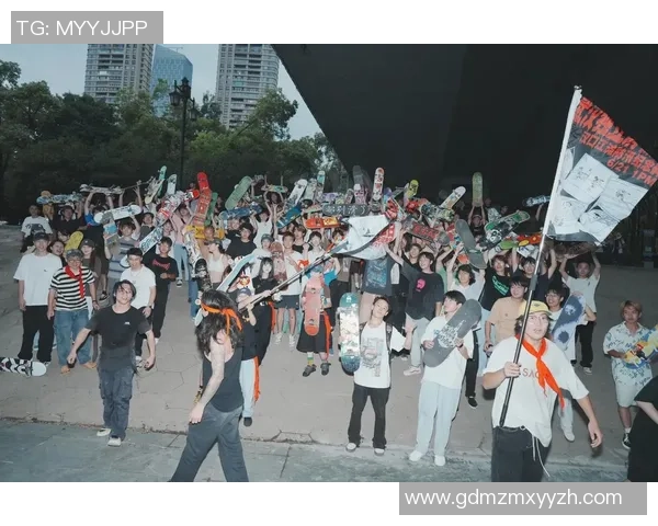 武汉街舞队在滑板精英赛中的华丽转型与未来发展探索 武汉街舞队在滑板精英赛中的华丽转型与未来发展探索