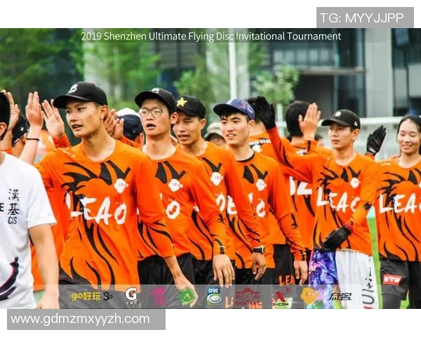 深圳飞盘队在全国团队协作排行榜中荣登第十名展现出色实力与团队精神 深圳飞盘队在全国团队协作排行榜中荣登第十名展现出色实力与团队精神