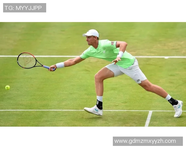 西安网球队勇闯世界锦标赛展现逆袭精神与团队力量