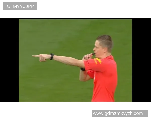 足球明星进球后的经典手势解析与背后故事分享 足球明星进球后的经典手势解析与背后故事分享