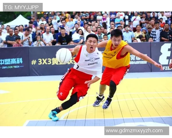 重庆篮球队在奥运会上的默契配合展现团队精神与竞技实力的精彩点评 重庆篮球队在奥运会上的默契配合展现团队精神与竞技实力的精彩点评